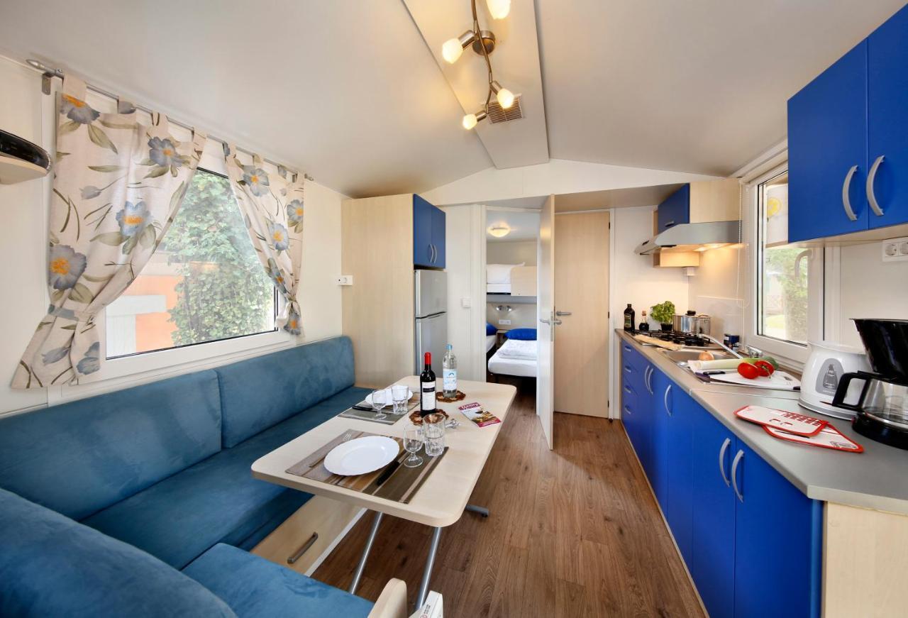 ليدو دي يسولو Albatross Mobile Homes On Camping Waikiki المظهر الخارجي الصورة